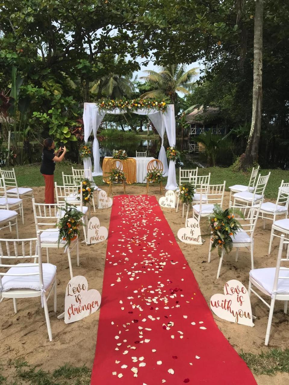 Foulpointe Hotel Le Lagon מראה חיצוני תמונה